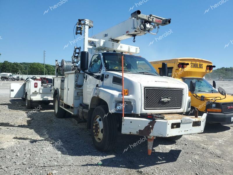 CHEVROLET C7500 C7C0 2006 white  diesel 1GBM7C1C26F403169 photo #1