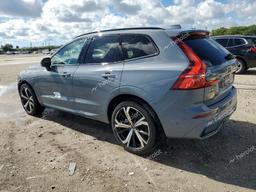 VOLVO XC60 ULTIM 2023 gray  gas YV4L12DX4P1272212 photo #3