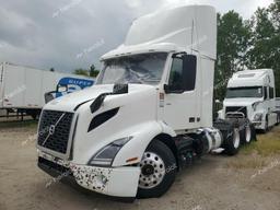 VOLVO VNR 2021 white  diesel 4V4WC9EH8MN259112 photo #3