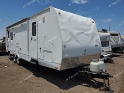 KEYSTONE TRAILER 2010 white   4YDT27R2XAC503634 photo #2