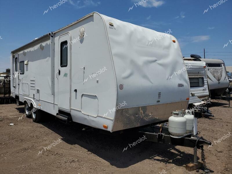 KEYSTONE TRAILER 2010 white   4YDT27R2XAC503634 photo #1