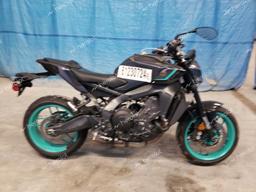 YAMAHA MT09 2024 two tone  gas JYARN94E8RA000480 photo #2