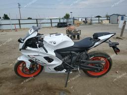 YAMAHA YZFR7 2023 white  gas JYARM38E8PA006366 photo #4