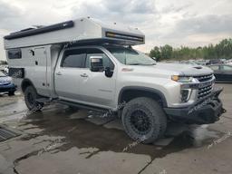 CHEVROLET SILVERADO 2022 silver  diesel 1GC4YUEY8NF363277 photo #2