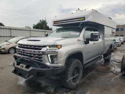 CHEVROLET SILVERADO 2022 silver  diesel 1GC4YUEY8NF363277 photo #3