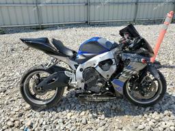 SUZUKI GSX-R600 2007 blue  gas JS1GN7DA472100767 photo #2