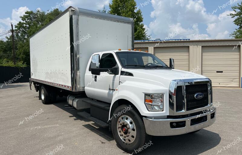 FORD F750 SUPER 2021 white  diesel 1FDWX7DE5MDF00346 photo #1