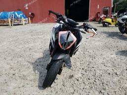 KTM 1290 SUPER 2019 white  gas VBKV39401KM906261 photo #3