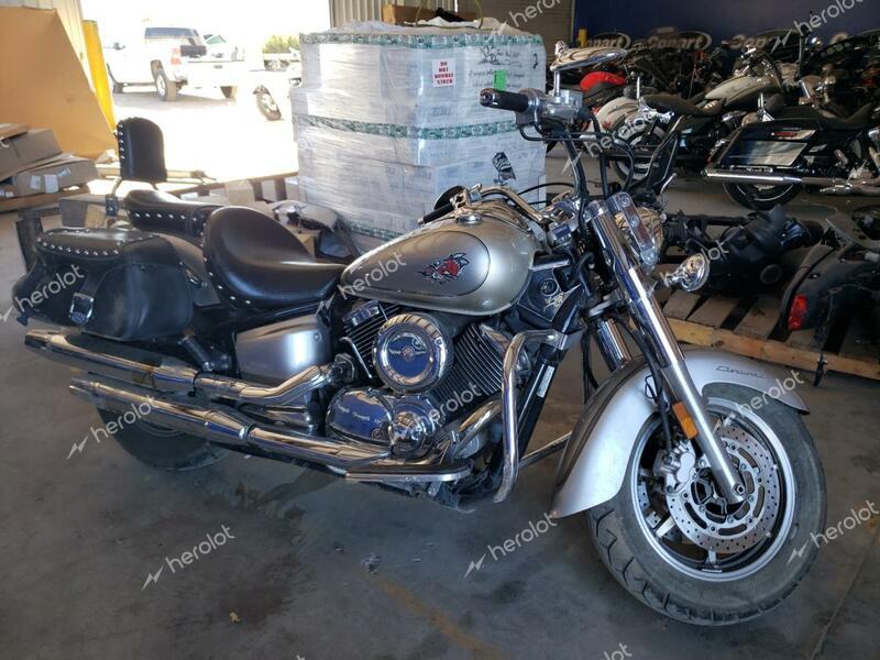 YAMAHA VSTAR 2006 silver  gas JYAVP11E66A079769 photo #1