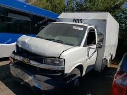 CHEVROLET EXPRESS G3 2005 white cutaway gas 1GBJG31U851175878 photo #2