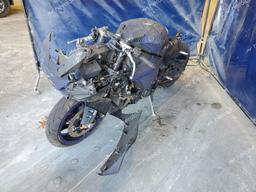 YAMAHA YZFR1 2023 blue  gas JYARN66E2PA003299 photo #3