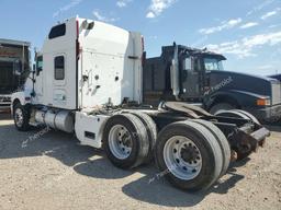 KENWORTH T600 2001 white  diesel 1XKADB9X51R870915 photo #4