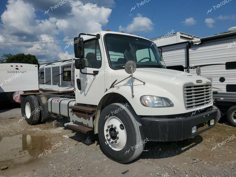 FREIGHTLINER M2 106 MED 2013 white conventi diesel 1FVACWDT1DHFG1322 photo #1