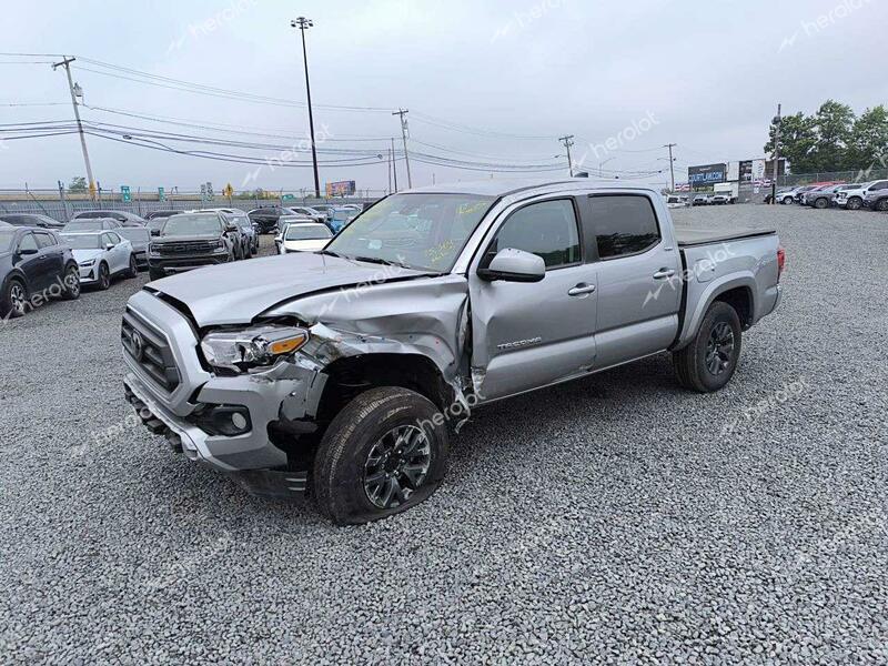 TOYOTA TACOMA DOU 2023 silver  gas 3TMCZ5AN1PM554522 photo #1