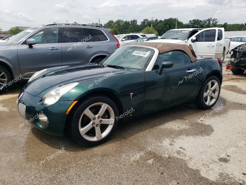 PONTIAC SOLSTICE 2008 green  gas 1G2MC35B28Y110974 photo #1