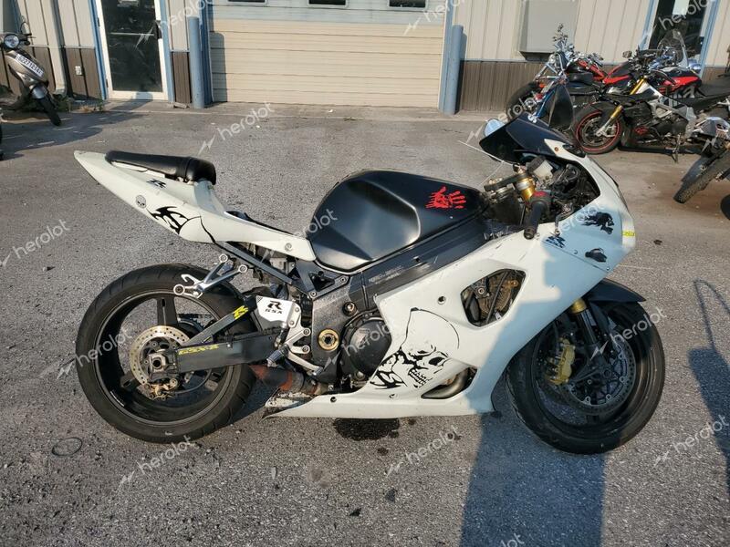 SUZUKI GSX-R1000 2003 cream  gas JS1GT75A832102987 photo #1