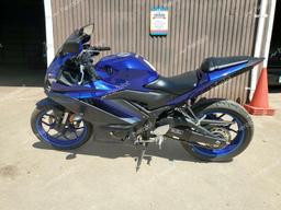 YAMAHA YZFR3 A 2023 blue  gas MH3RH18YXPK011541 photo #4