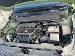 HYUNDAI VENUE SEL 2021 green  gas KMHRC8A39MU073092 photo #4