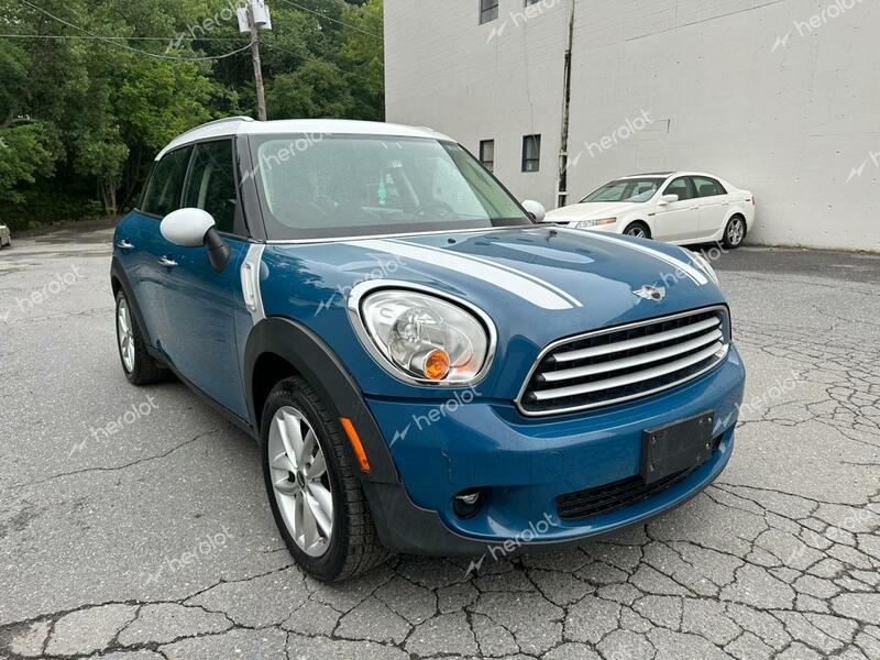 MINI COOPER COU 2012 blue station gas WMWZB3C53CWM29724 photo #1