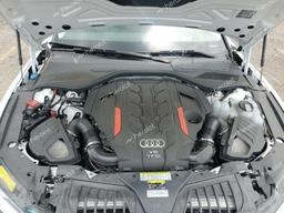 AUDI S8 2020 white  gas WAU8SAF83LN001423 photo #4