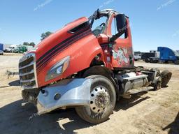 FREIGHTLINER CASCADIA 1 2019 orange  diesel 3AKJHTDV9KSLG5937 photo #3