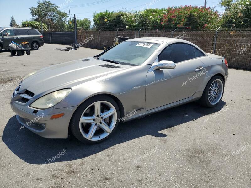 MERCEDES-BENZ SLK 350 2005 gray converti gas WDBWK56F15F025117 photo #1