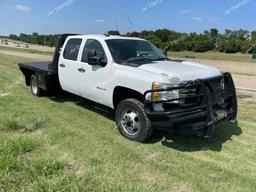 CHEVROLET SILVERADO 2013 white crew cha diesel 1GB4KZC82DF150393 photo #2