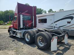 MACK 600 CXU600 2017 red tractor diesel 1M1AW02Y1HM080676 photo #4