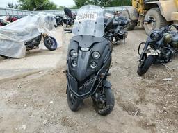 PIAGGIO MP3 500 2010 black motor sc gas ZAPM610X2A5002208 photo #3