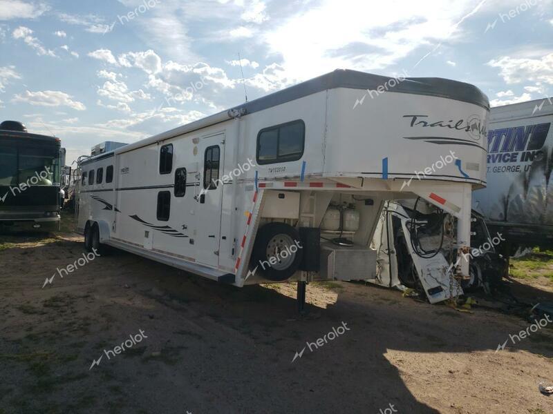 TRAIL KING LERNOWN 2013 white   49SH74224DP037305 photo #1