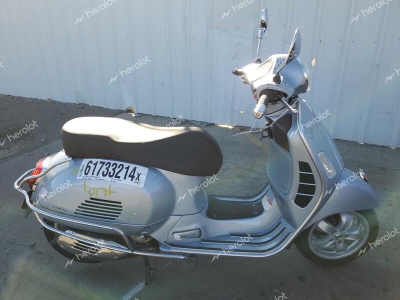 PIAGGIO VESPA 2022 silver   ZAPMA39M4N5101024 photo #1