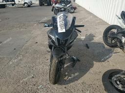 YAMAHA YZFR7 2024 black  gas JYARM38E6RA009950 photo #3