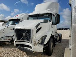 VOLVO VNR 2019 white  diesel 4V4W39EG3KN226149 photo #3