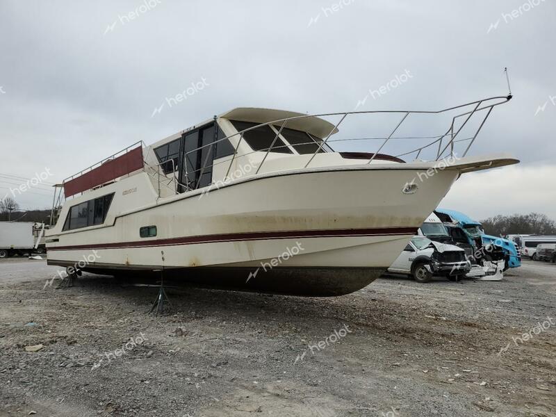 BOAT HOUSE BOAT 1989 cream   HBAC5227A989 photo #1