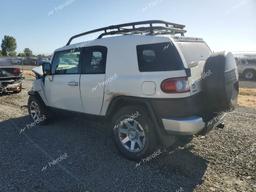 TOYOTA FJ CRUISER 2014 white  gas JTEBU4BF9EK199840 photo #3