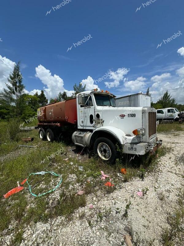 PETERBILT 357 1993 white conventi diesel 1XPALA0X6PN332812 photo #1