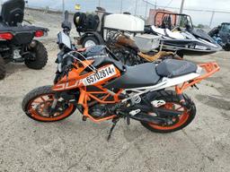 KTM 390 DUKE 2018 orange  gas MD2JPJ400JC253040 photo #4