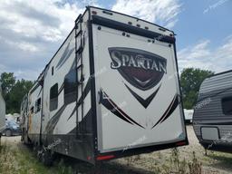 SPARTAN MOTORS TRAILER 2018 two tone   5ZT3ST7F6JG301334 photo #4