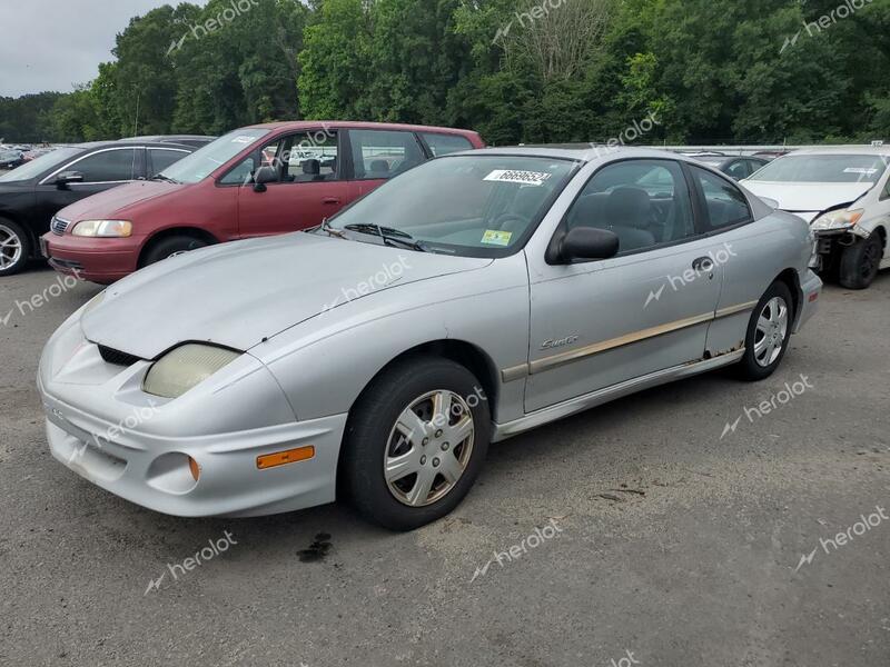 PONTIAC SUNFIRE SE 2002 silver coupe gas 1G2JB124627477552 photo #1