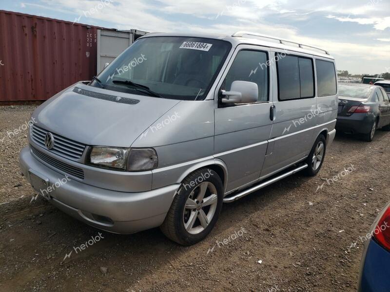 VOLKSWAGEN EUROVAN GL 2002 silver  gas WV2KB47022H032440 photo #1