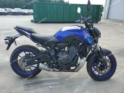 YAMAHA MT07 2023 blue  gas JYARM32E5PA007709 photo #2