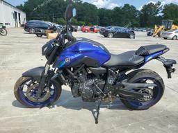 YAMAHA MT07 2023 blue  gas JYARM32E5PA007709 photo #4