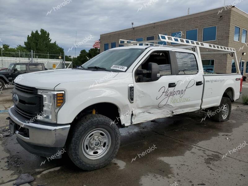 FORD F250 SUPER 2019 white  gas 1FT7W2B61KEF17209 photo #1