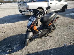 KYMCO USA INC AGILITY 12 2021 black  gas LC2U6G108MC000112 photo #3