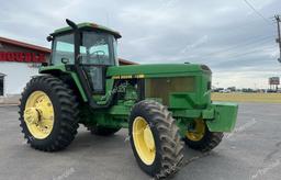 JOHN DEERE 4500 1993 green   RW4560P002242 photo #2