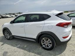 HYUNDAI TUCSON SEL 2018 white  gas KM8J33A48JU748239 photo #3