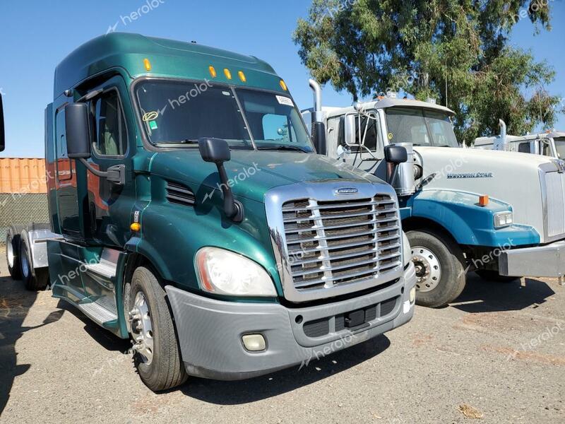 FREIGHTLINER CASCADIA 1 2014 green tractor diesel 3AKJGHDV0ESBL2475 photo #1