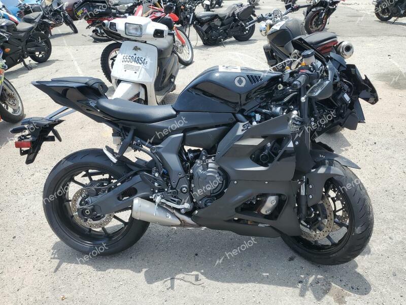 YAMAHA YZFR7 2024 black  gas JYARM38Y3RA003128 photo #1