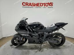 YAMAHA YZFR7 2024 black  gas JYARM38E4RA011681 photo #4