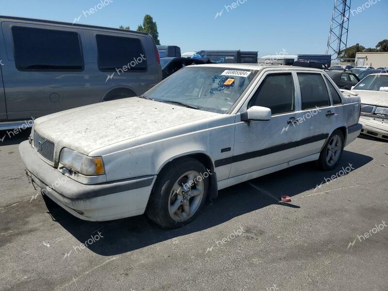 VOLVO 850 T5 1997 white sedan 4d gas YV1LS5726V1358890 photo #1